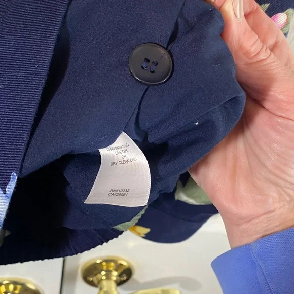 Alfred Dunner Navy Floral Button-Front Shirt with Yellow & Light Blue Blooms - Picture 7 of 12